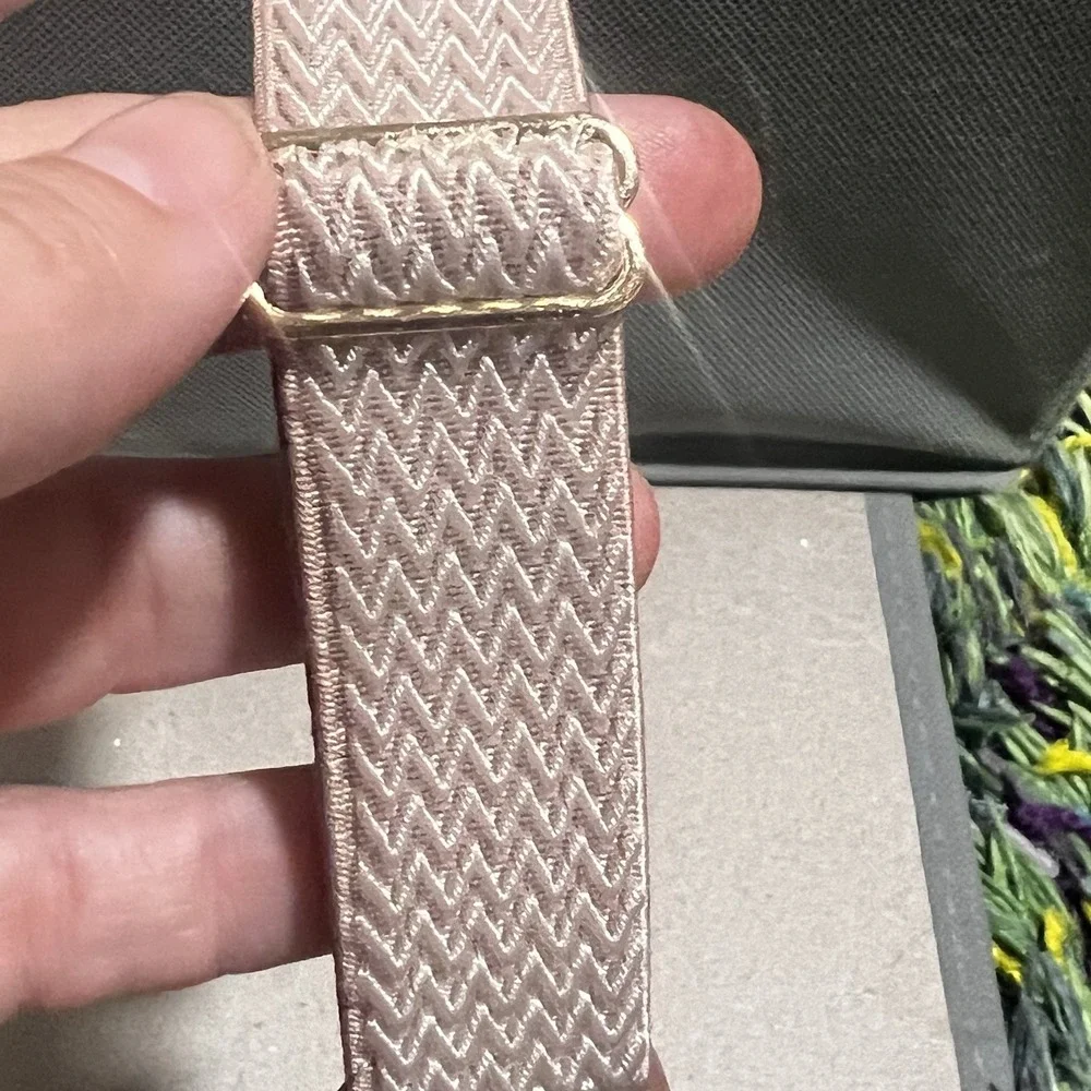 Tank/Pink‎ Apple Watch band